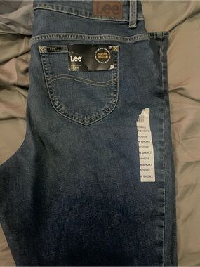 Lee women’s  Dark Blue Relaxed Fit Jeans 16w short